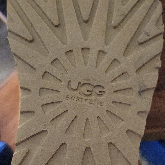 UGG Brown Boots Suede Size 9 Comfy With Bows In Back - Picture 10 of 10